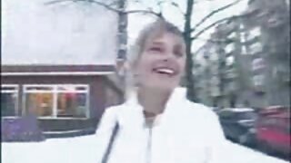 Verzengende blonde f ...